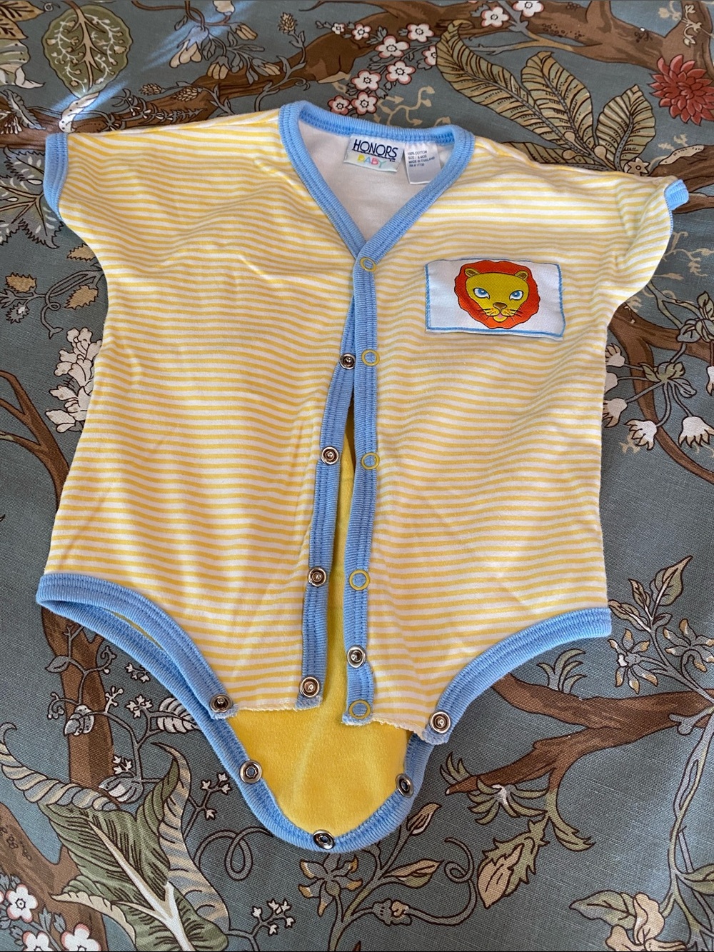 FIVE Rompers/Tees - Picture 11 of 16